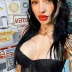 Hermosa latina dulce u cariñosa