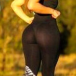 VERO.- - Hola mucho estrés bienvenido soy Vero andaluza si deseas desconectar del estrés ven a verme
