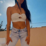 Cariñosa joven - Hola soy naty bienvenido a mi inframundo ven y disfruta conmigo de un momento agrad