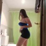 Latina - Hola amor soy una chica hermosa y dispuesta para en todo más info al privado también hago s