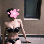 Dulce asiática Lulu - La dulce asiática Lulu gentil y linda con una dulce sonrisa. Actualmente hay 4