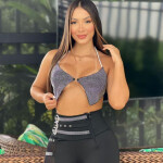 Rubia madura en cuerpo de reíana todo