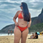 SOLA EN CASA - Soy Laura una chica preciosa curvy. Soy muy simpática enrollada. Conmigo no hay prisa