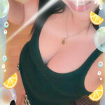 Hola chicos soy chica asiática guapa