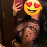 Chica española está noche en tu coche