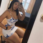 LATINA MULATA ENCANTADORA