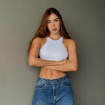 ESTRELLA JOVEN Y DULCE DISFRUTA DE UNA BUENA BUENA COMPAÑÍA EN IBIZA