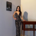 ARIANA – Joven Escort de Lujo en Ibiza que Ofrece Todos