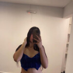 Morena Abigail - Hola amores soy latina nueva en la isla escort de lujo soy una chica deportista muy