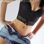 VANESSA LATINA MUY COMPLETA HARÉ MUCHAS MARAVILLAS JUNTO A TÍ