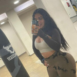 Isa centro Tudela - Soy Isa una morena con. Cabello largo crespo con unas curvas nacionalidad latina