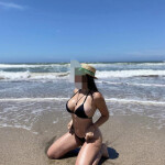 LATINA JOVENCITA DELGAdA ALTA SANTA CRUZ