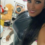 Open Hi darling i offer top notch first class massage