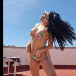MASAJISTA CLOE - Soy esa despanpanante morena que ves en la foto una masajista que te hara sentir un