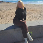 Ana rubia independiente