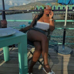 Sofía - ¿Te atreves a jxgar cxnmigo? Soy Sofía tu colombiana de 24 años . Mi piel morena mis y te ha