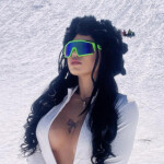 NATASHA NOVEDAD DIVERSIÓN LATINA DE CURVAS PERFECTAS TE ESPERO CON MEJOR SABOR DE GRANADA