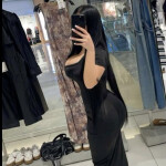 Mariana - Hola cariño soy una joven venezolana recién llegada a Europa... Exótica y muy estoy aquí p