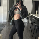 Hermosa atractiva - Hola mis amores me llamo sara una jovencita con ganas de mucho me por completo n