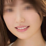 Rosa nueva chica asiática en Girona