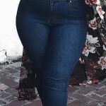 NATALIA PEQUEÑA LATINA MANACOR