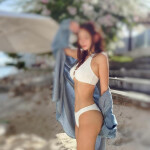 UNA GUAPA CARIÑOSA PROFESIONAL