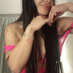 PRESIOSA JOVEN MORENA MUY CARIÑOSA MUY