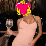 Morena - Hola me llamo malu una chica brasileña de 24 años de personalidad agradable dulce alegre so