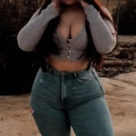 De nuevo en la isla - Hola soy valentina una colombiana muy alegre cariñosa e me gusta y pasar momen