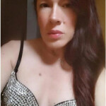 LATINA TRANS - Holi chicos soy Paris una latina muy completa soy cumplo todas y hago para tener un e