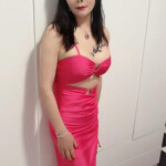 Mimi asiática cariñosa y -