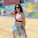 Jovencita recién llegada y
