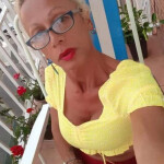 Espectacular transexual rubia muy simpática