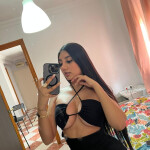 Carolina - Hola Cariño soy Carolina una chica extrovertida joven dulce cariñosa colombiana simpática