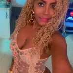 Chanel morenaza atractiva venezolana