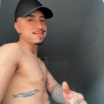 Lucca colombiano - Me llamo luca soy y latino de 24 años. Mi estatura es de 1 70 y mi peso es de 66.
