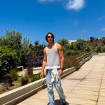 Latino - Joven agradable buscando que pases una experiencia increíble.
