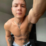 NOVEDAD EN MALAGA DOMINIC JOVENCITO ATRACTIVO EN BUSCA DE NUEVAS EXPERIENCIAS TE ANIMAS