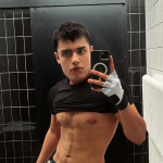 JOHNSITO - Hola soy Jonás un joven de 19 años divertido cariñoso y educado. Con ganas de agradable y