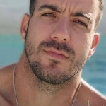 Para ti - Soy Alberto Chico Respetuoso limpio.. Dispongo de sitio privado y cómodo para poder estar 