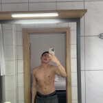 Santysexsymbol. - Hey hola. Estoy de paso por aquí y disponible para ti en este momento con apartame