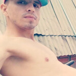 Hombre - Chico colombiano 27 años educado serio y hombre. Salidas a hotel y domicilio.