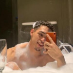 Madrileño divertido - Hola!! soy Raúl un chico guapo esbelto y varonil 1 81 de altura carismático y 
