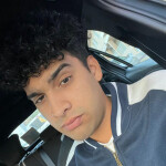 Hey - Soy un chico venezolano dispuesto a conseguir una buena compañía Mido 1 80 y tengo 19 años de 
