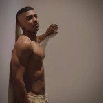 Moreno - Apenas abra la puerta te muestro una solo para ti para que sepas que es algo real