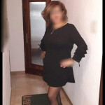 CANARIA DIVORCIADA Y CARIÑOSA