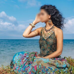 Luna holistic exotic massage