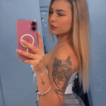 Chica colombiana y muy linda