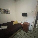 Habitación libre - Tengo habitación libre entrada inmediata a mujer