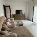Habitacion figueres - Hola alquilo habitacion en figueres cerca a todo piso nuevo céntrico con todo 